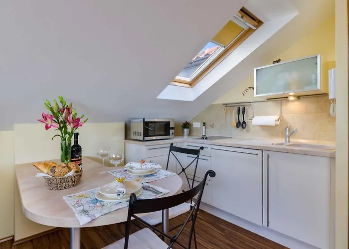 Apartment Two-bedroom Near Sea 8